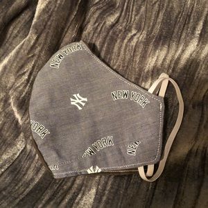 New York yankees face mask